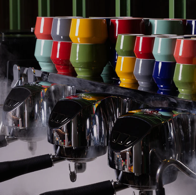 Maniko Club House Cappuccino-Tassen für Kaffeemaschine aus Porzellan