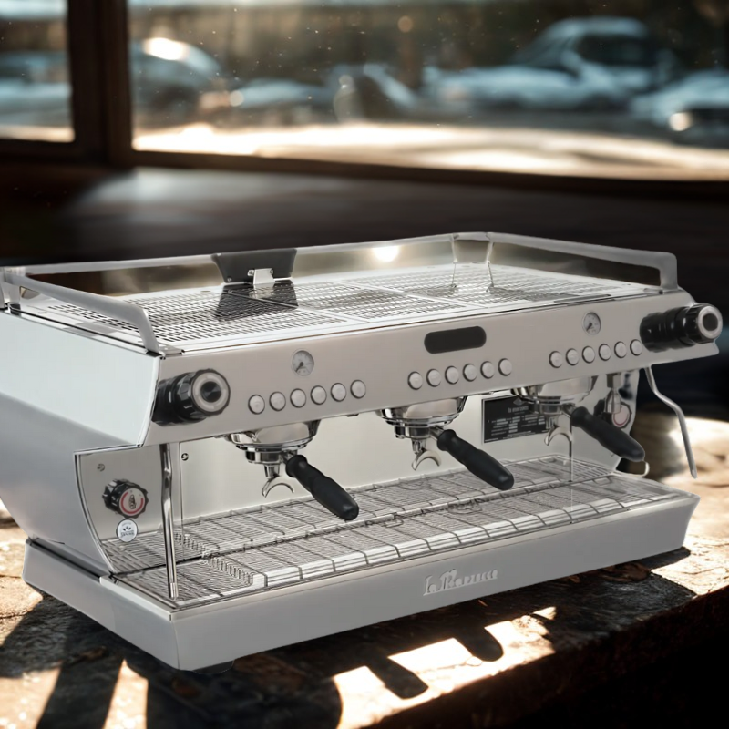 La Marzocco GBS AV Dreigruppenmaschine, Barista-Espressomaschine