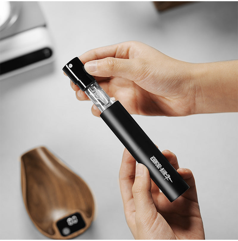 OVO digitale Kaffeewaage mit RTD Spray-Set für präzises Barista-Brewing