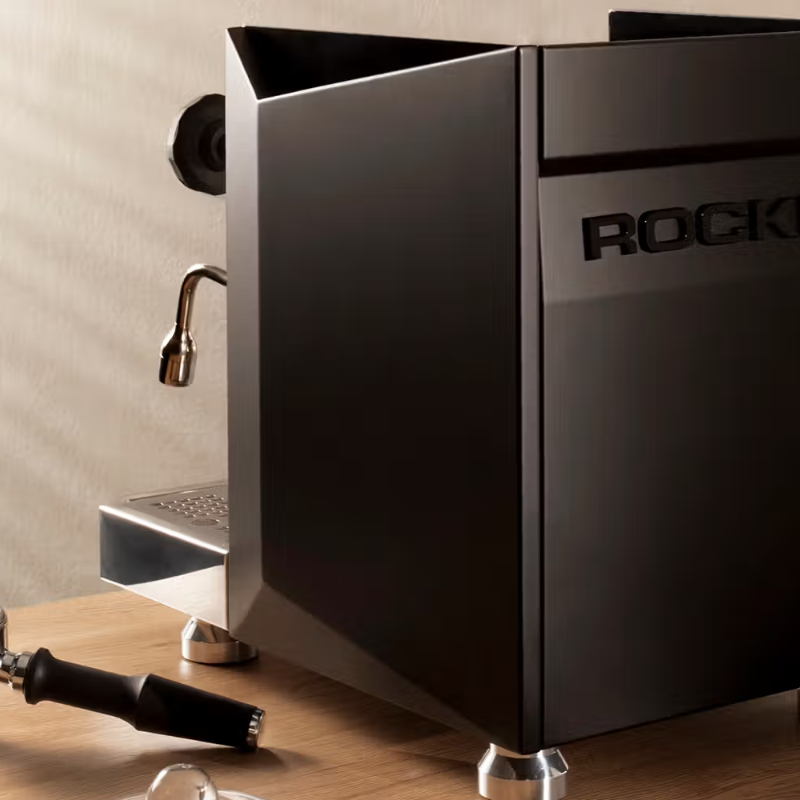 Rocket Gotto V Fast zweite Ansicht, moderne Espressomaschine mit Fast-Technologie