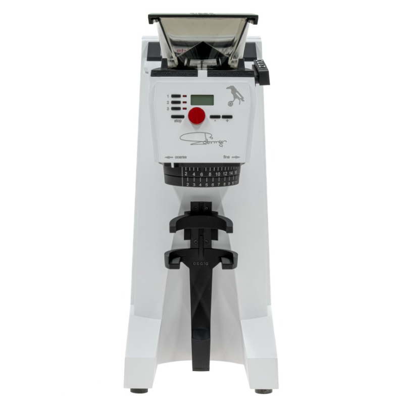 Etzinger EtzMax LM Auslauf-Detail, Kaffeemehl-Ausgabe der professionellen Mühle