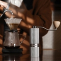 Racing M1 Manuelle Kaffeemühle Titan-Kegel