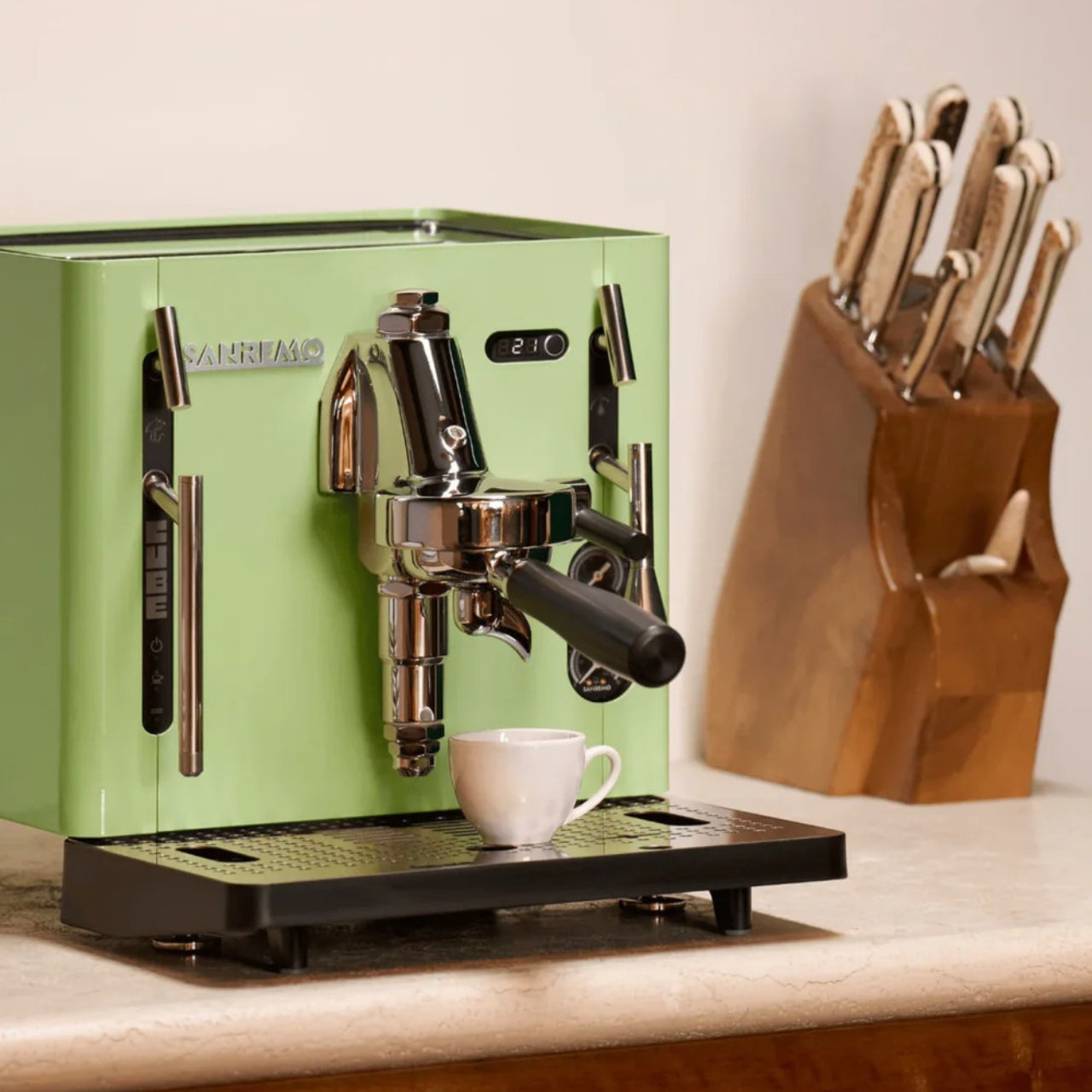 Cube – Espressomaschine